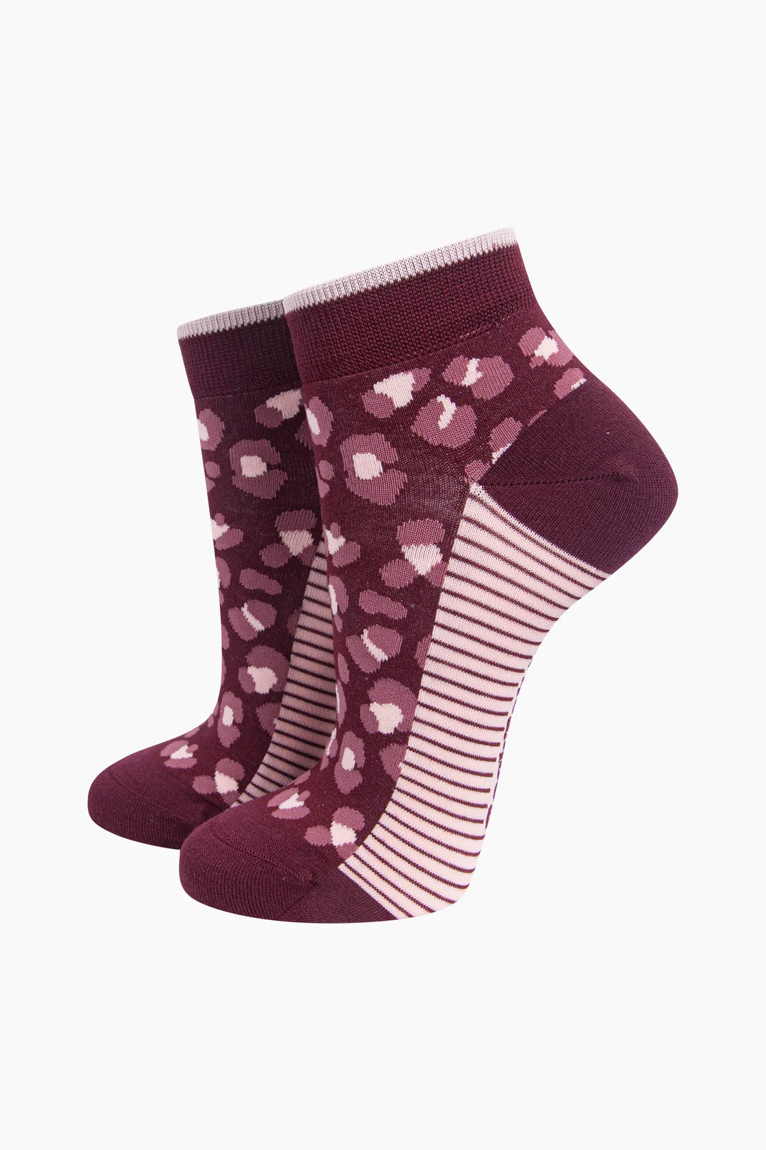 Leopard Print Bamboo Trainer Socks in Burgundy UK Size 3-7