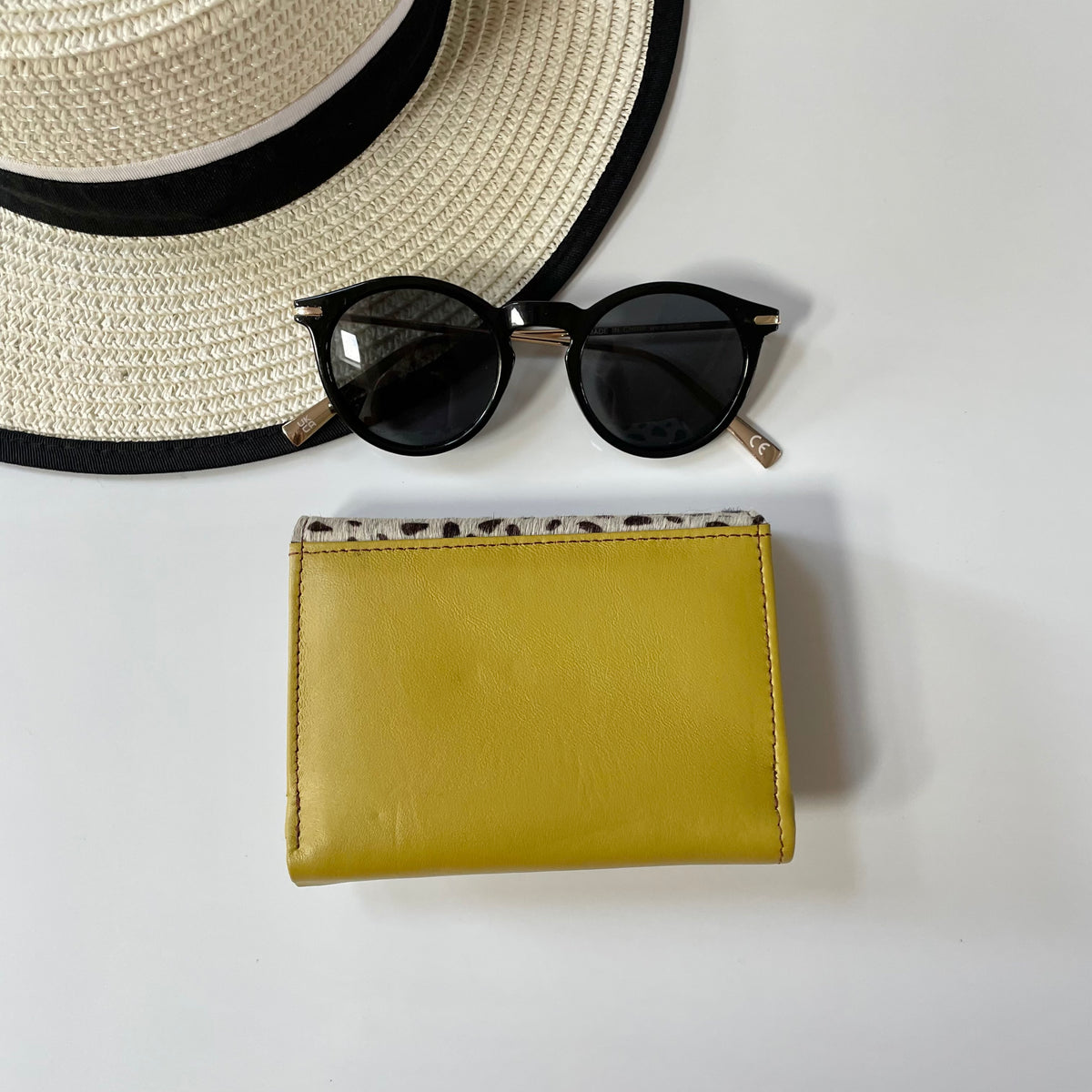 OUTLET Nephele Hetty Purse Unique Handmade Recycled Sustainable Leather