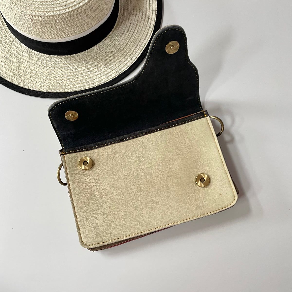 OUTLET Nephele Edna Bag Unique Handmade Recycled Sustainable Leather