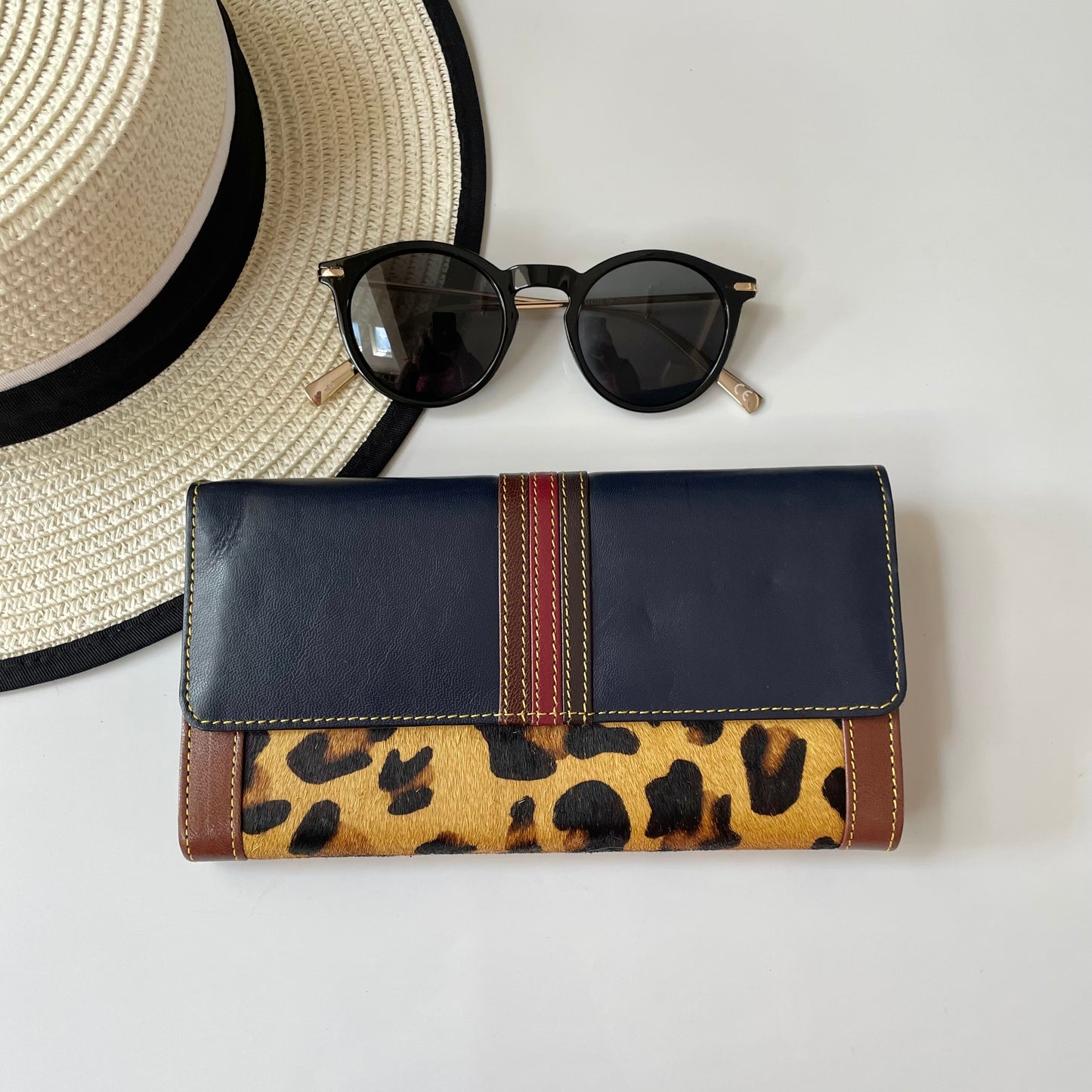 OUTLET Nephele Nellie Purse Unique Handmade Recycled Sustainable Leather