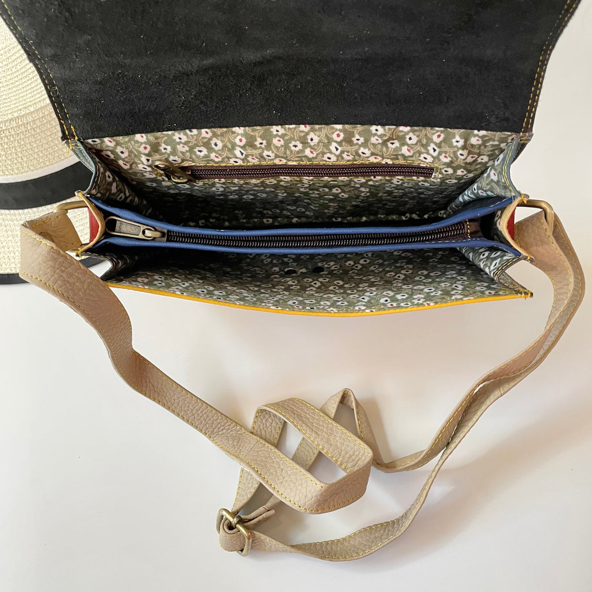 OUTLET Nephele Belle Bag Unique Handmade Recycled Sustainable Leather