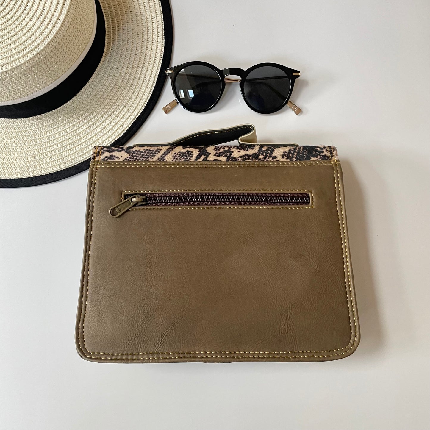 OUTLET Nephele Hana Bag Unique Handmade Recycled Sustainable Leather