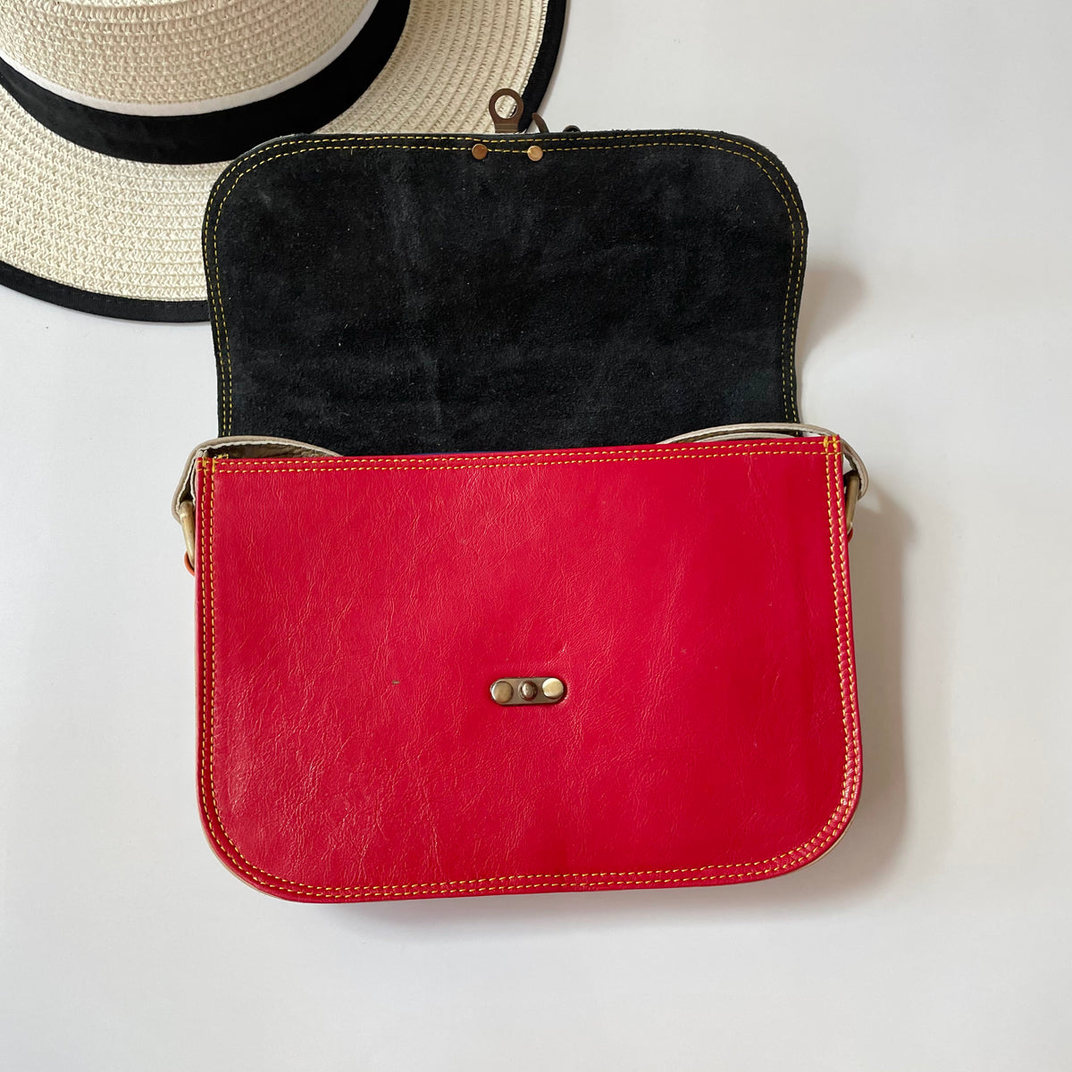 OUTLET Nephele Belle Bag Unique Handmade Recycled Sustainable Leather