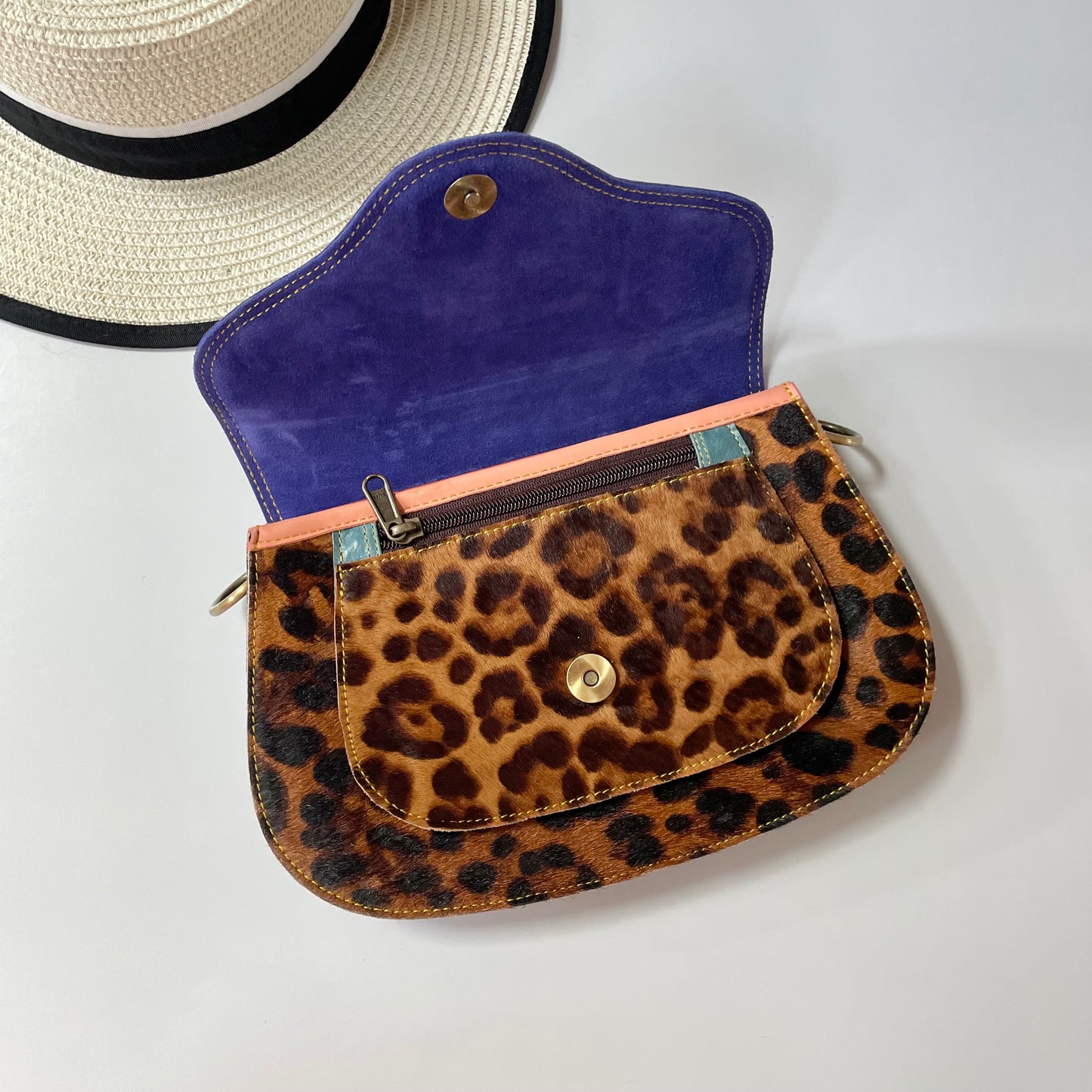 OUTLET Nephele Poppy Bag Unique Handmade Recycled Sustainable Leather