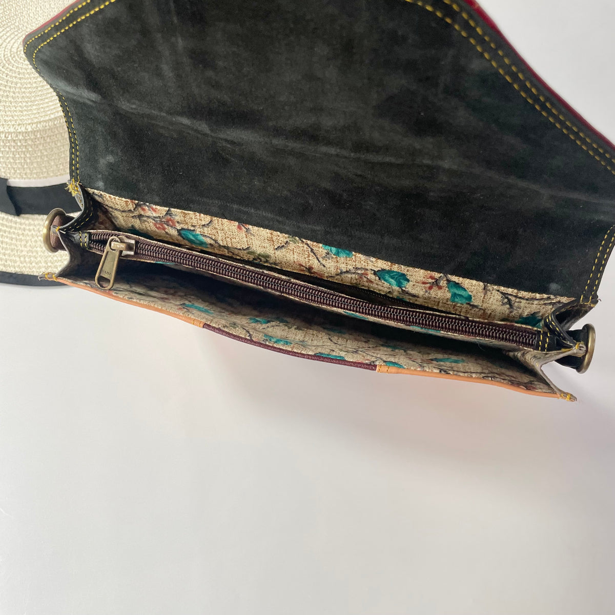 OUTLET Nephele Mavis Bag Unique Handmade Recycled Sustainable Leather
