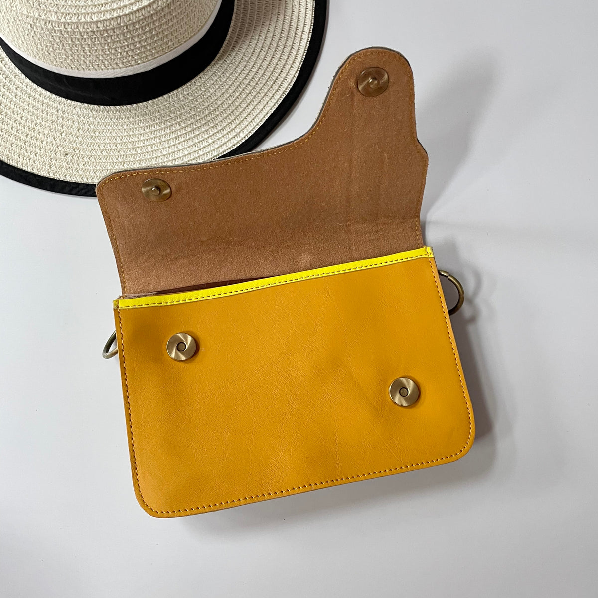 OUTLET Nephele Edna Bag Unique Handmade Recycled Sustainable Leather