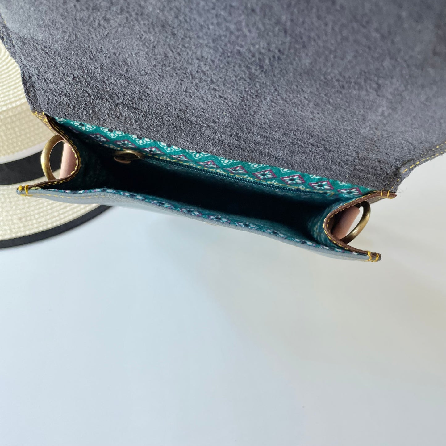 OUTLET Nephele Margot Bag Unique Handmade Recycled Sustainable Leather CLASP DOESN’T CLOSE PROPERLY