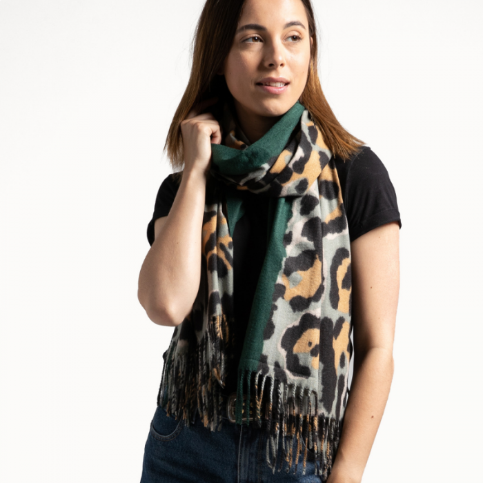 Green Edge Leooard Print Scarf