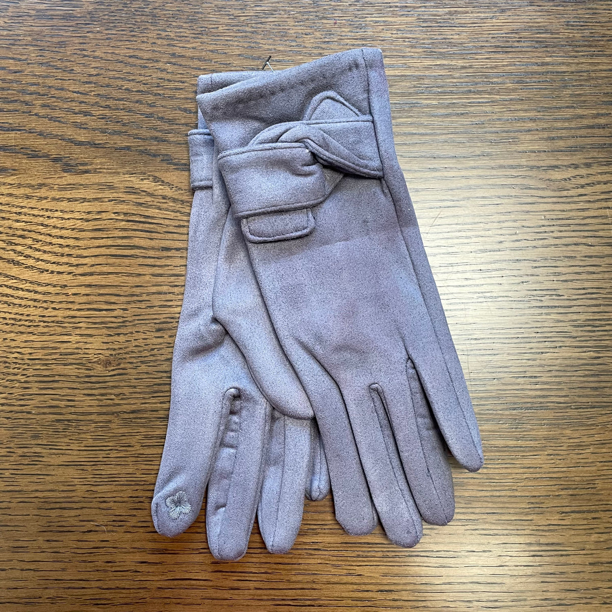 Grey Bow Gloves