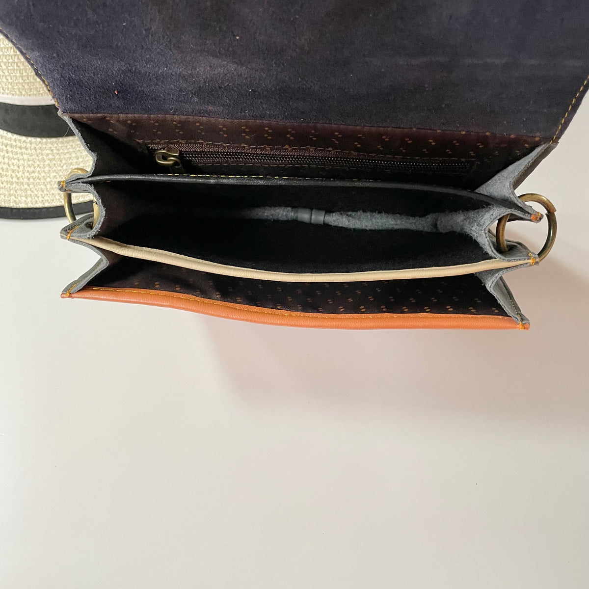 OUTLET Nephele Edna Bag Unique Handmade Recycled Sustainable Leather