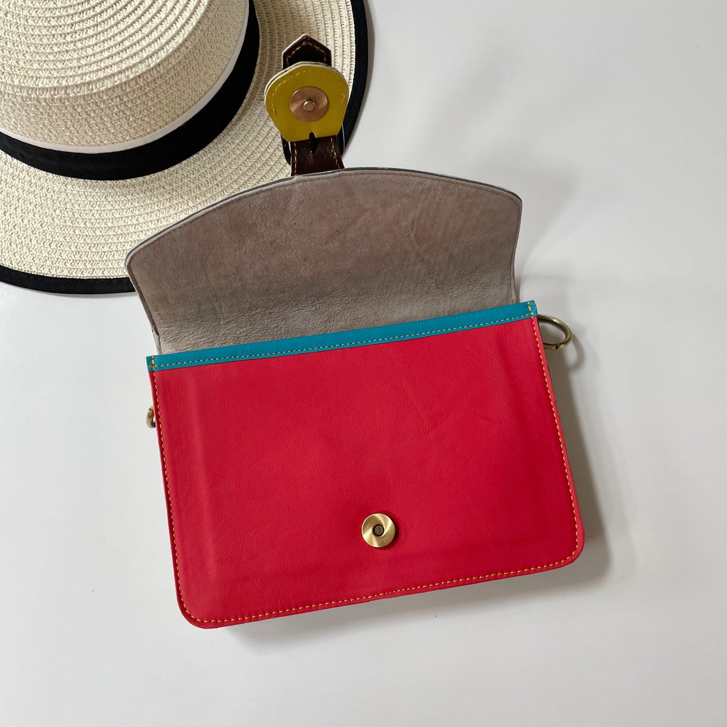 OUTLET Nephele Nancy Bag Unique Handmade Recycled Sustainable Leather