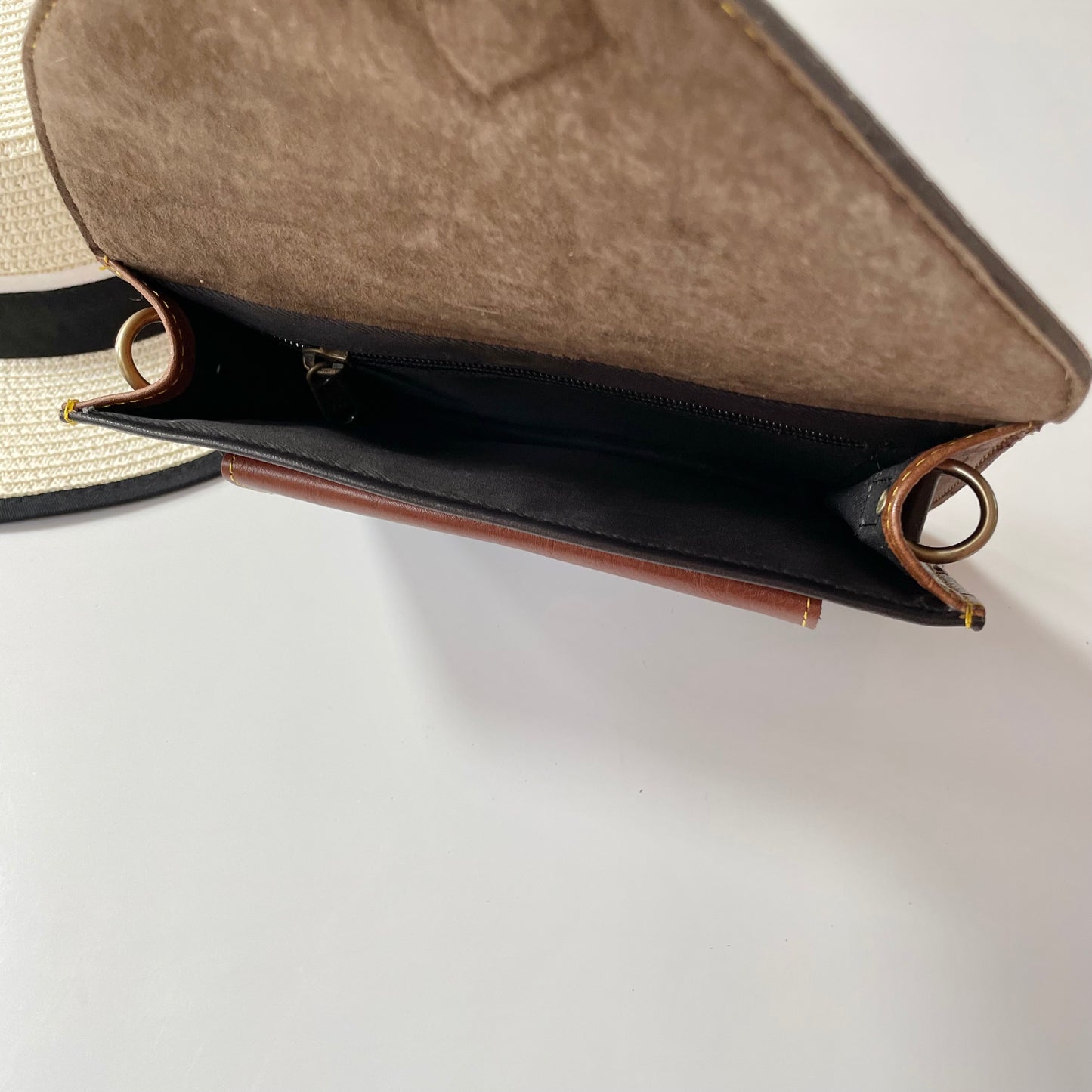 OUTLET Nephele Dixie Bag Unique Handmade Recycled Sustainable Leather