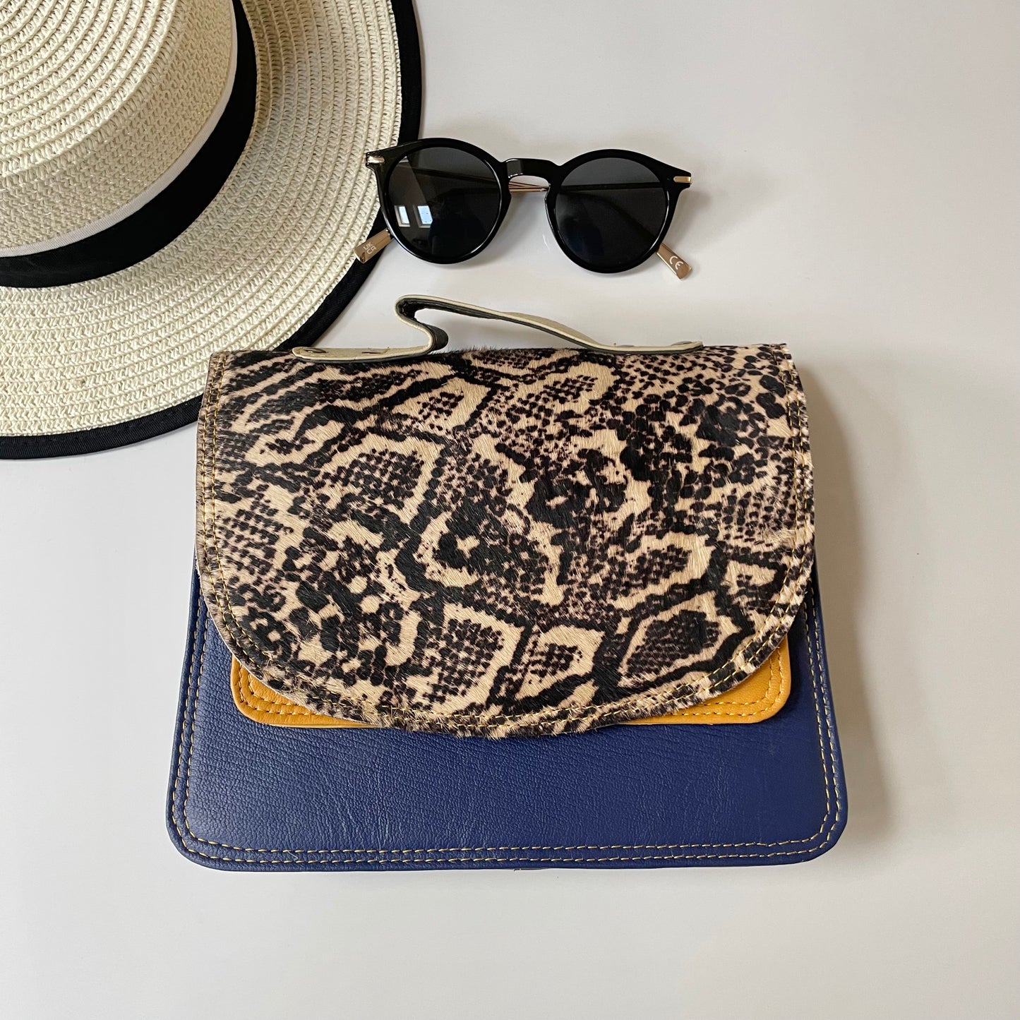 OUTLET Nephele Hana Bag Unique Handmade Recycled Sustainable Leather