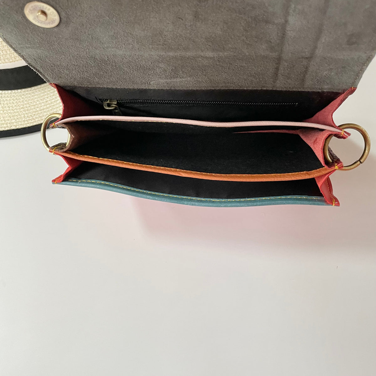OUTLET Nephele Edna Bag Unique Handmade Recycled Sustainable Leather