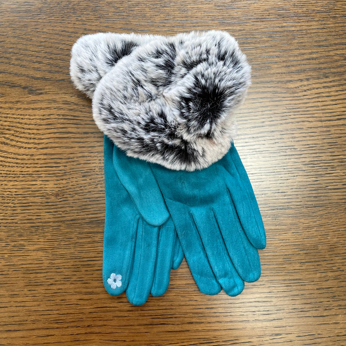Teal Fluffy Cuff Gloves