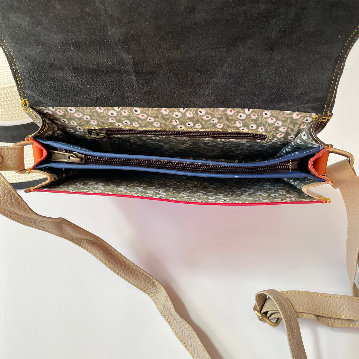 OUTLET Nephele Belle Bag Unique Handmade Recycled Sustainable Leather