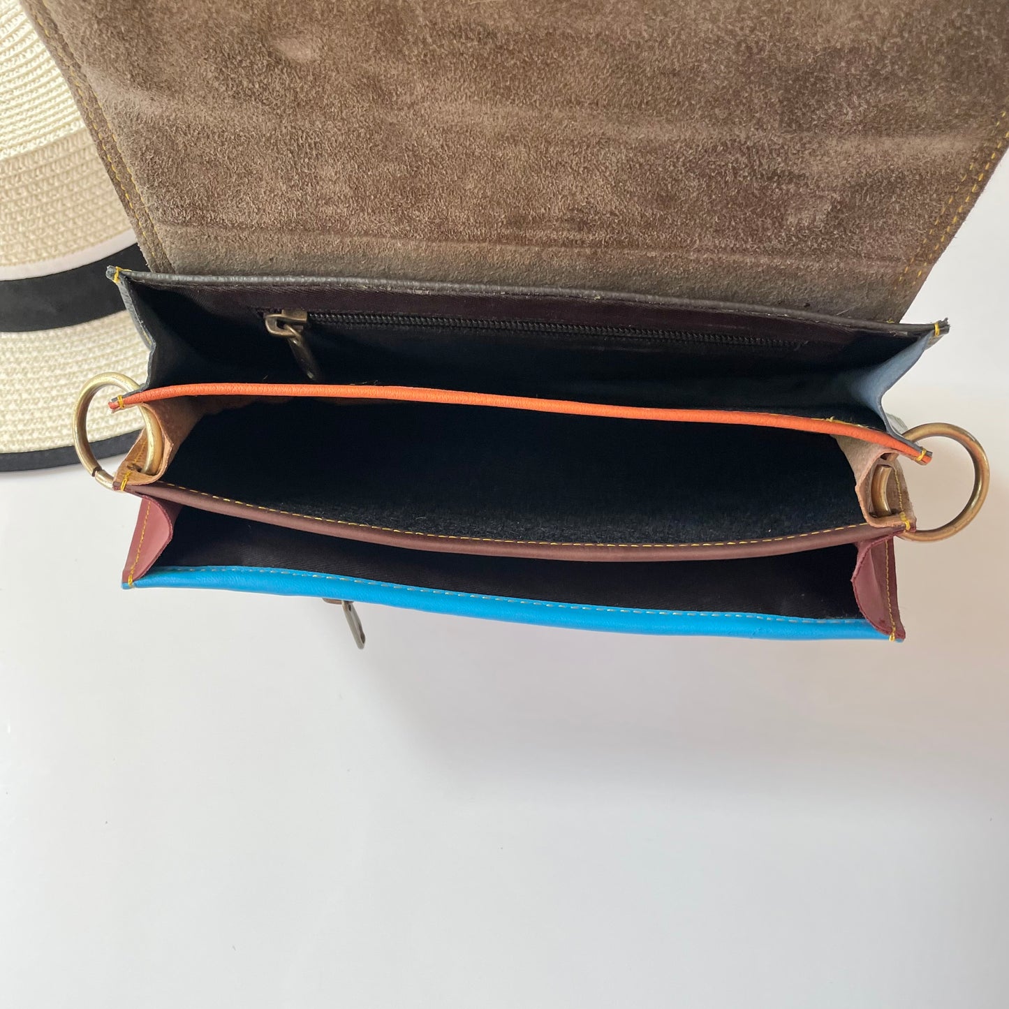 OUTLET Nephele Poppy Bag Unique Handmade Recycled Sustainable Leather