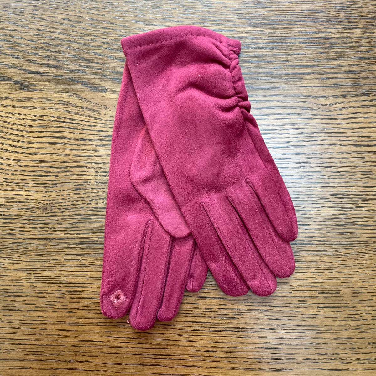 Summer and Winter Red Wine Gloves