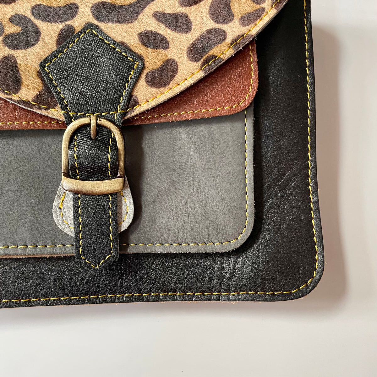 OUTLET Nephele Dixie Bag Unique Handmade Recycled Sustainable Leather