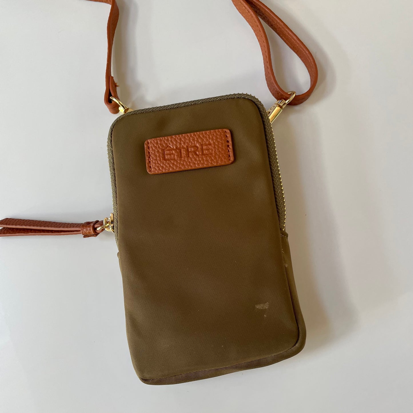 OUTLET Autumn Olive Crossbody Phone Bag - Nylon/PU